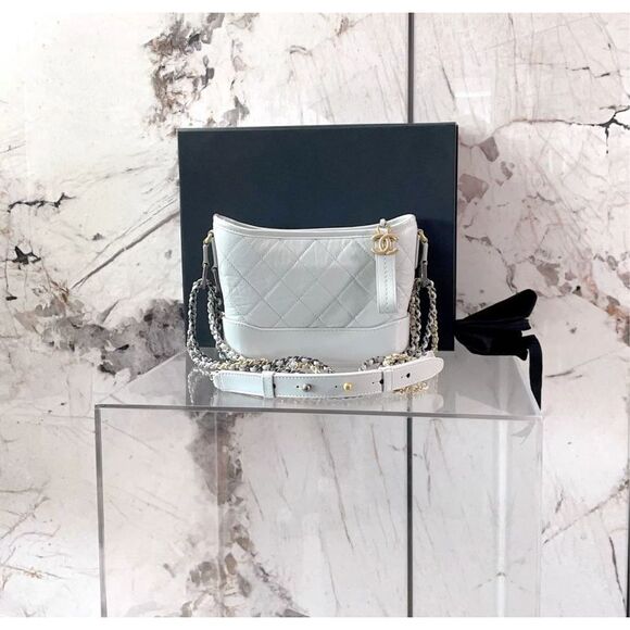 Chanel Handbags - Chanel Women Pre-Loved Bag Very Good Condition